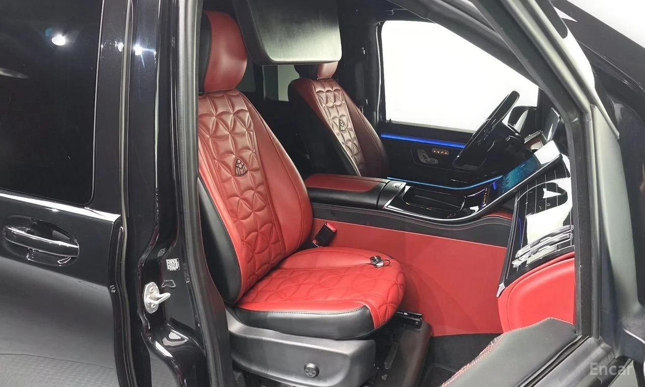 Mercedes-Benz V 300, снимка 13 - Автомобили и джипове - 56689704