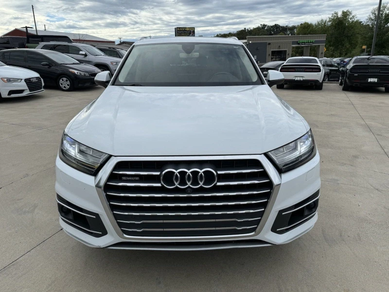 Audi Q7 distronik* matrix* digital* обдух* пано* 7места* к, снимка 2 - Автомобили и джипове - 47551107