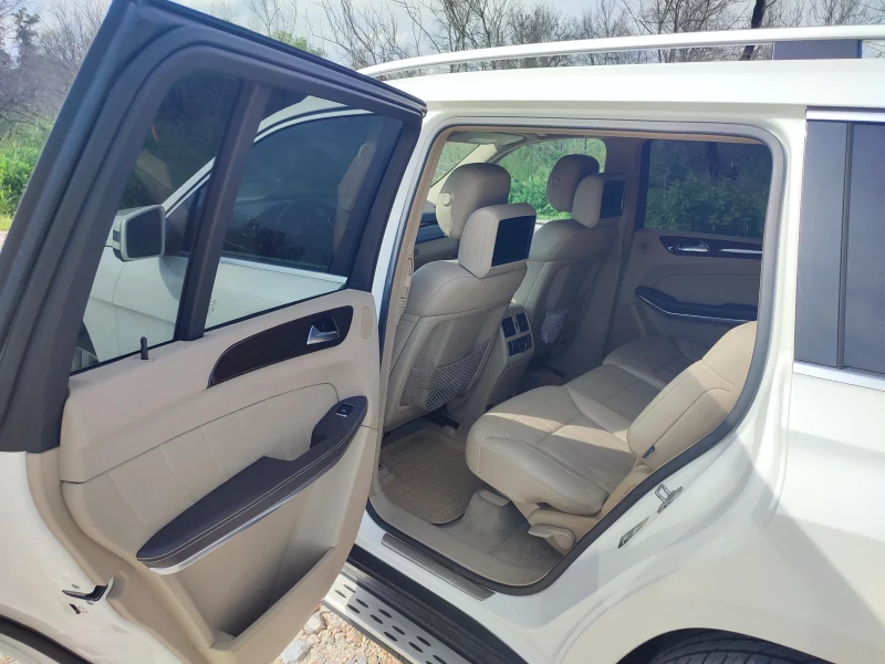 Mercedes-Benz GL 450 4Matic, снимка 10 - Автомобили и джипове - 52725078