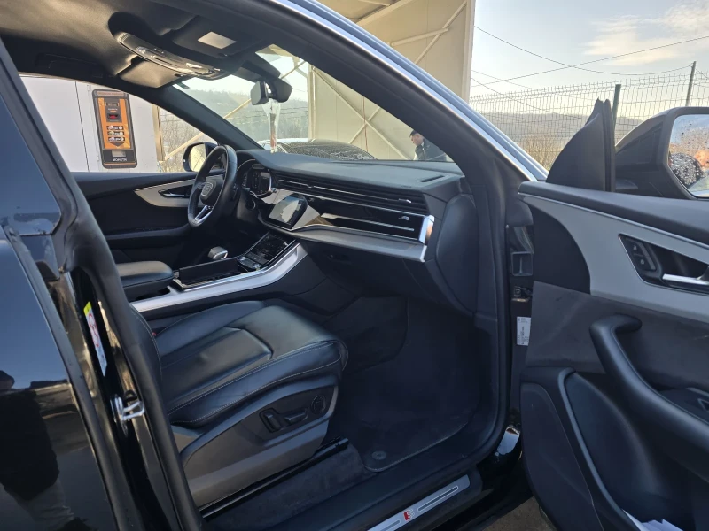 Audi Q8 50TDI 286к.с Quattro 3xS-LINE , снимка 12 - Автомобили и джипове - 52736772