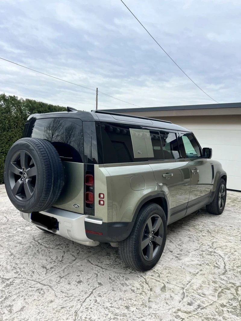 Land Rover Defender 110 2.0d sd4 SE awd 200cv auto, снимка 6 - Автомобили и джипове - 53284138