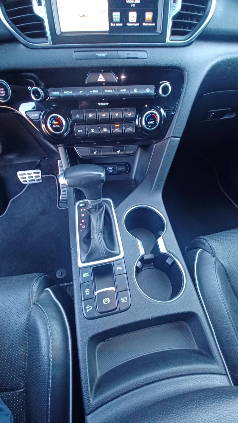 Kia Sportage 1.7 CRDI, GT LINE, снимка 9 - Автомобили и джипове - 53449546
