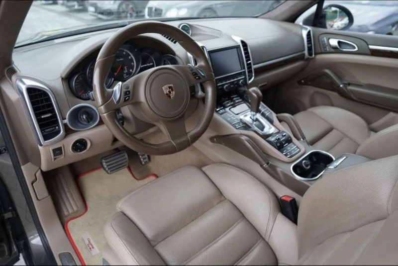 Porsche Cayenne Turbo 4.8 V8 , снимка 8 - Автомобили и джипове - 53524168