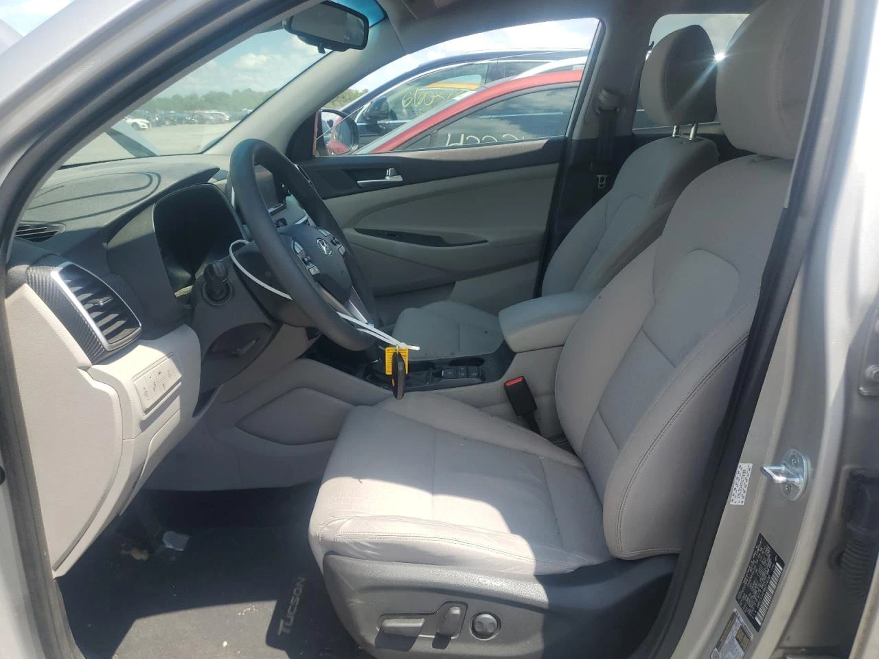 Hyundai Tucson LIMITED* РЕАЛНИ КМ* ПЕРФЕКТНА - изображение 7