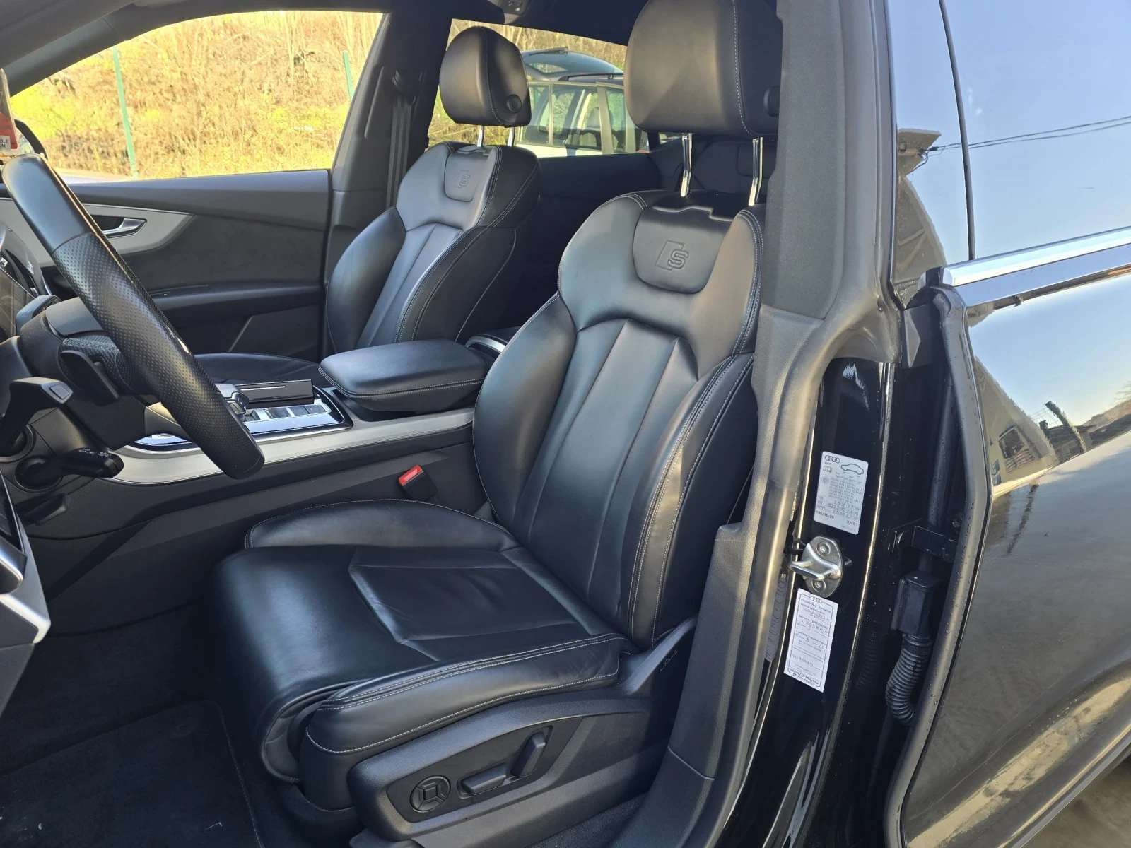 Audi Q8 50TDI 286к.с Quattro 3xS-LINE  - изображение 9