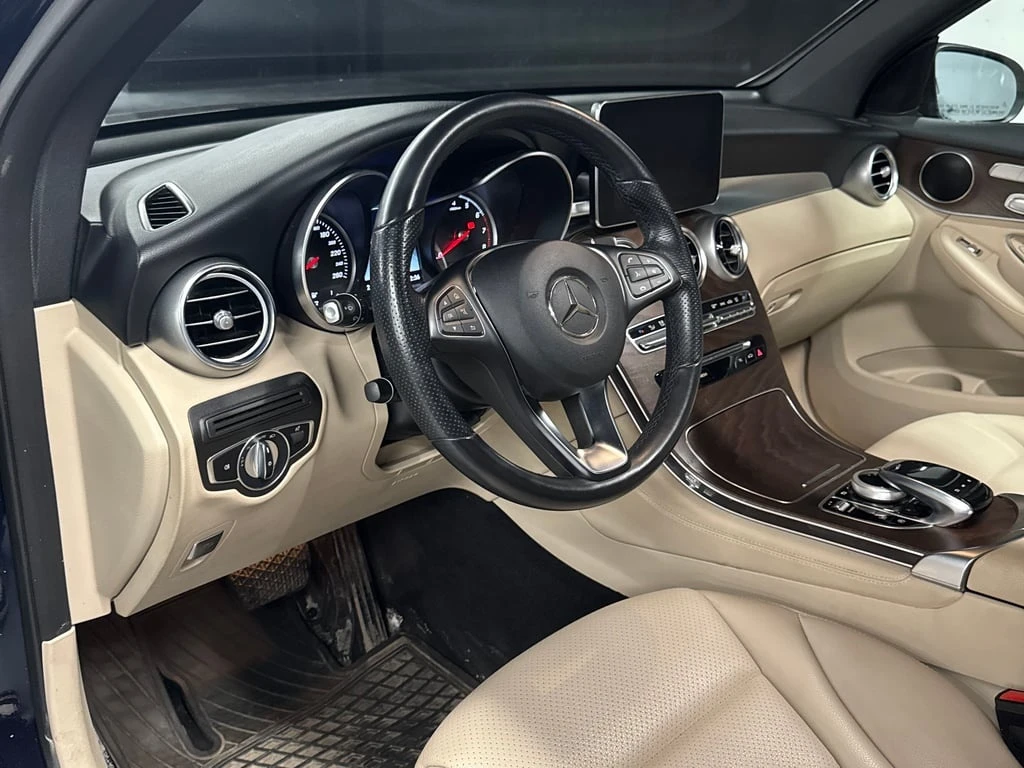 Mercedes-Benz GLC * 300 * CARFAX * БЕЗ ПЪРВОНАЧАЛНА ВНОСКА - изображение 5