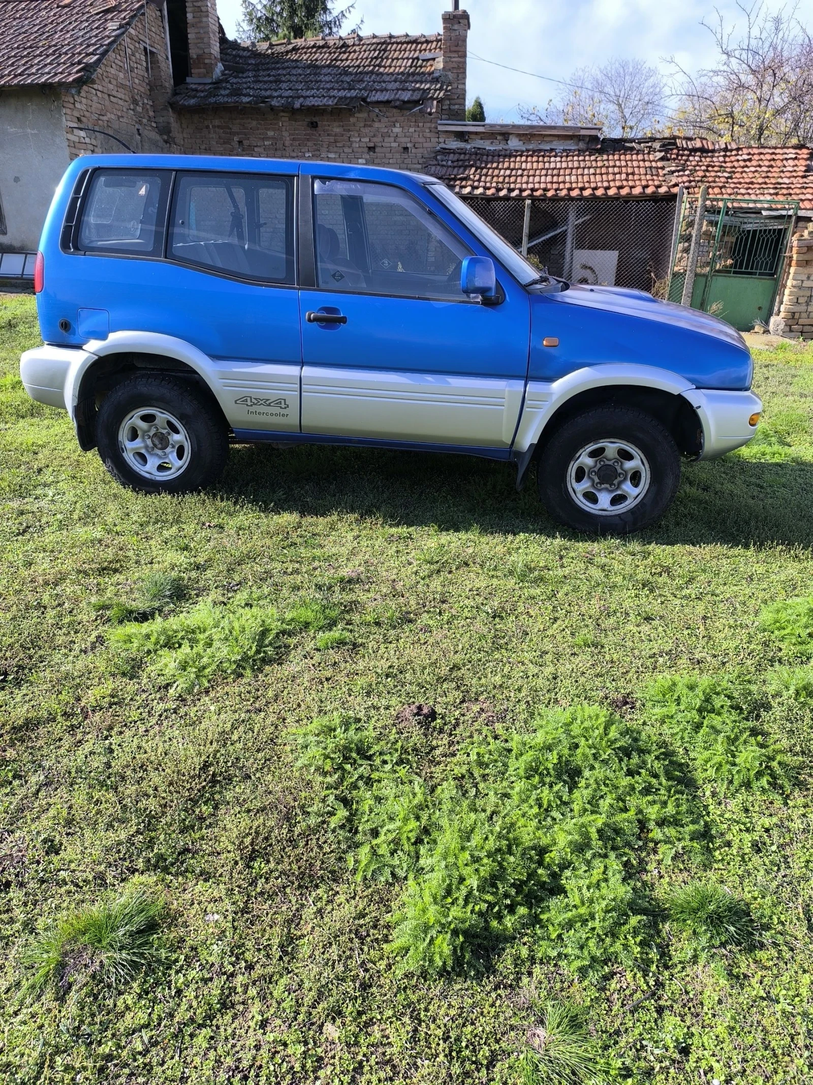 Nissan Terrano R20 2.7TDI - изображение 2