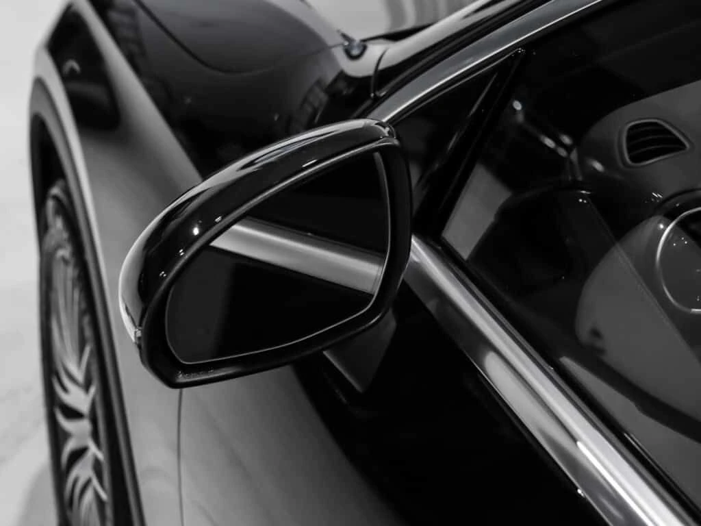 Mercedes-Benz GLC GLC300 / Premium Pkg / AMG Pkg / Navigation / Pano, снимка 12 - Автомобили и джипове - 53783215