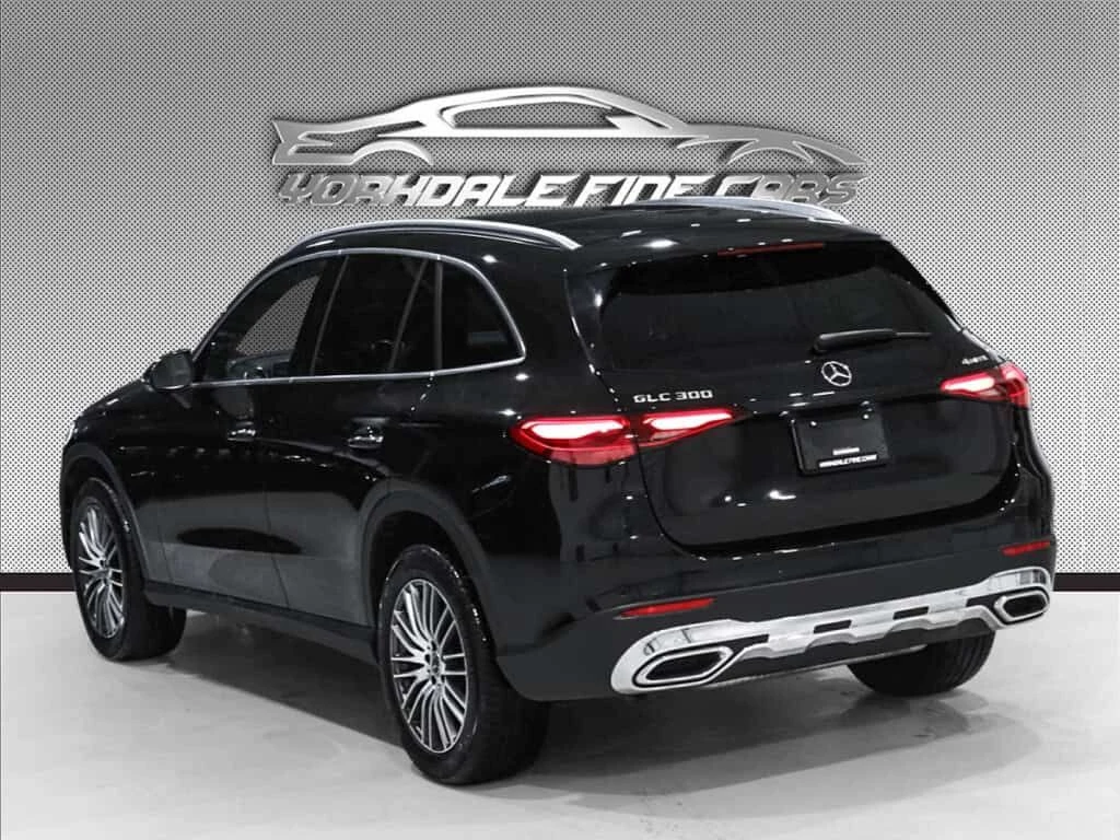 Mercedes-Benz GLC GLC300 / Premium Pkg / AMG Pkg / Navigation / Pano - изображение 6