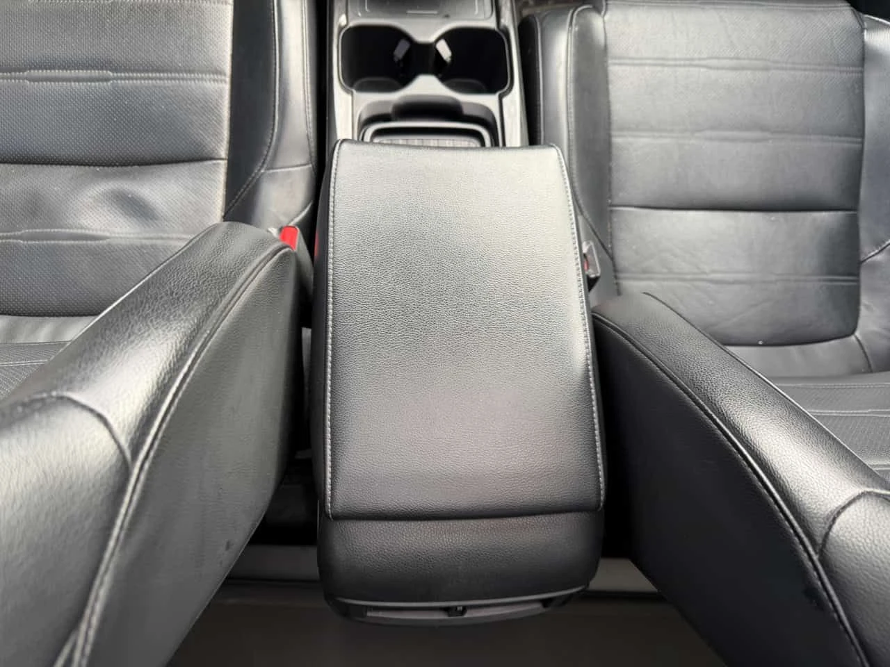 Honda Cr-v * Black Edition AWD * CARFAX * Дистроник * , снимка 9 - Автомобили и джипове - 54038671