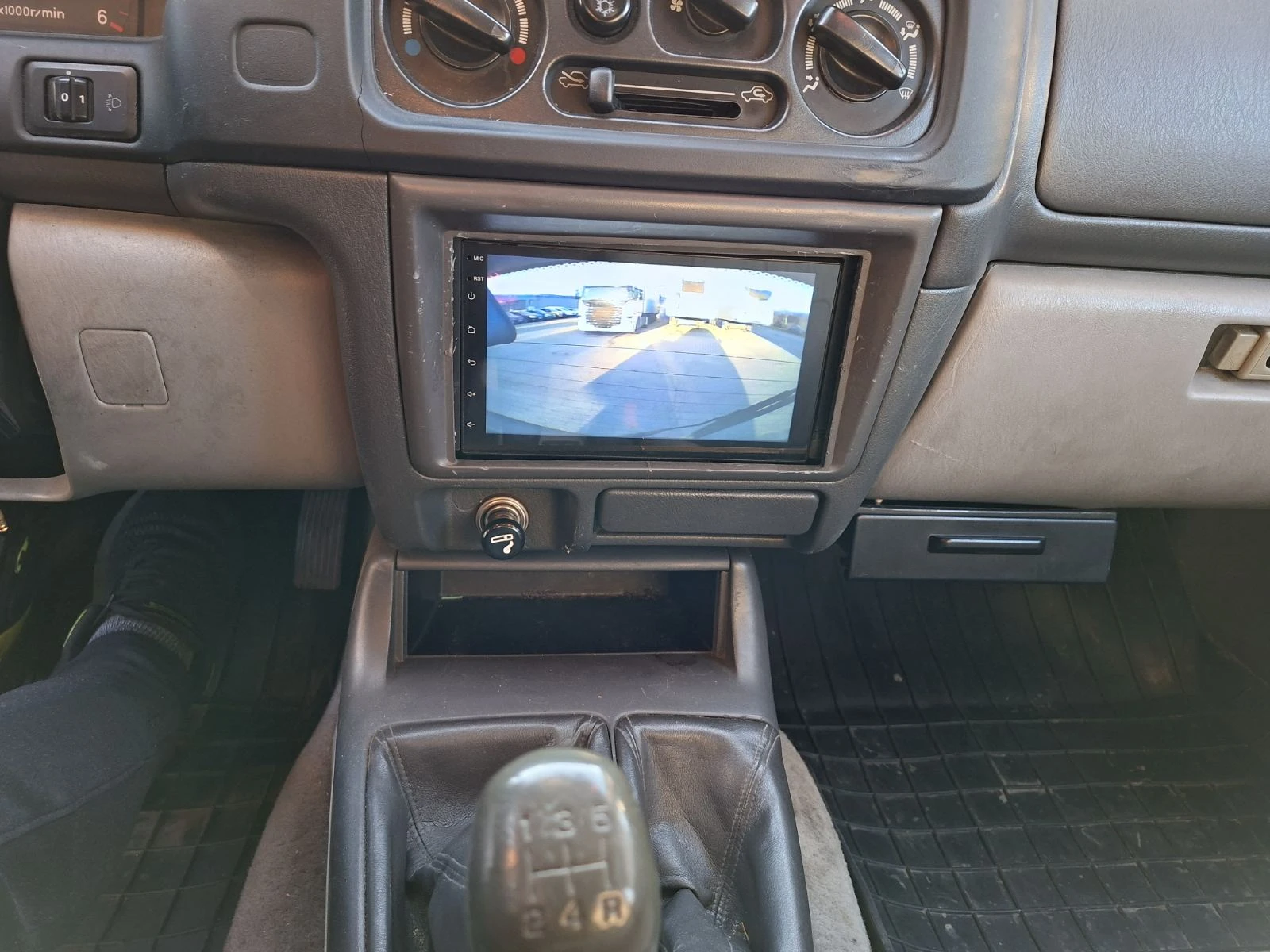 Mitsubishi Pajero sport, снимка 10 - Автомобили и джипове - 54109680