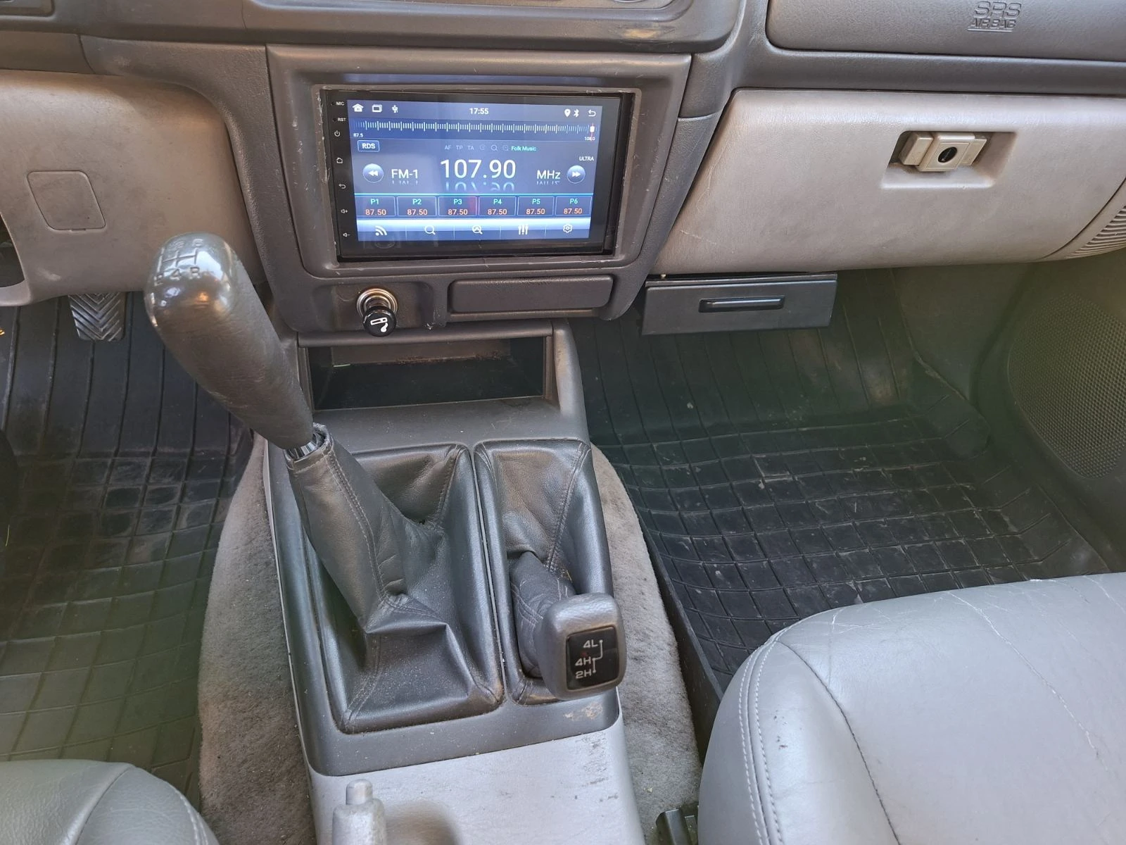 Mitsubishi Pajero sport, снимка 11 - Автомобили и джипове - 54109680