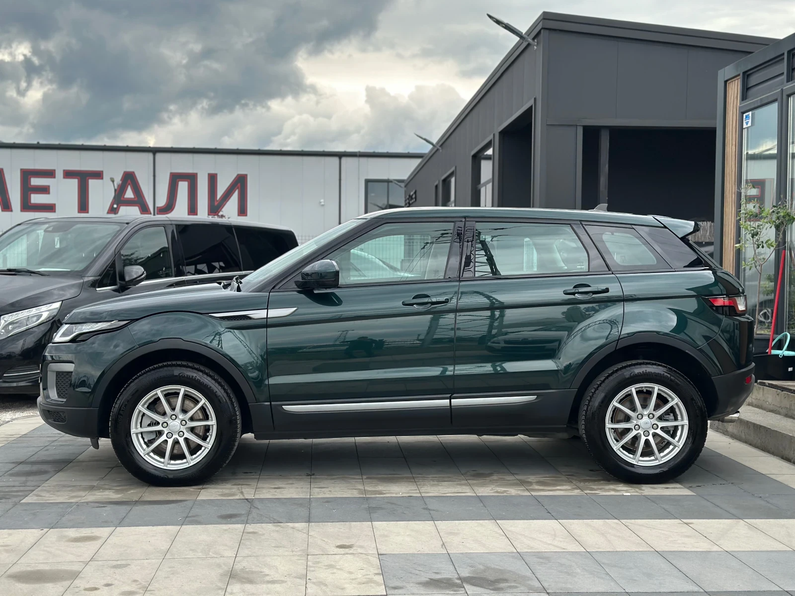 Land Rover Range Rover Evoque * 2.0TD4* Facelift* 130000км.* , снимка 6 - Автомобили и джипове - 54183930