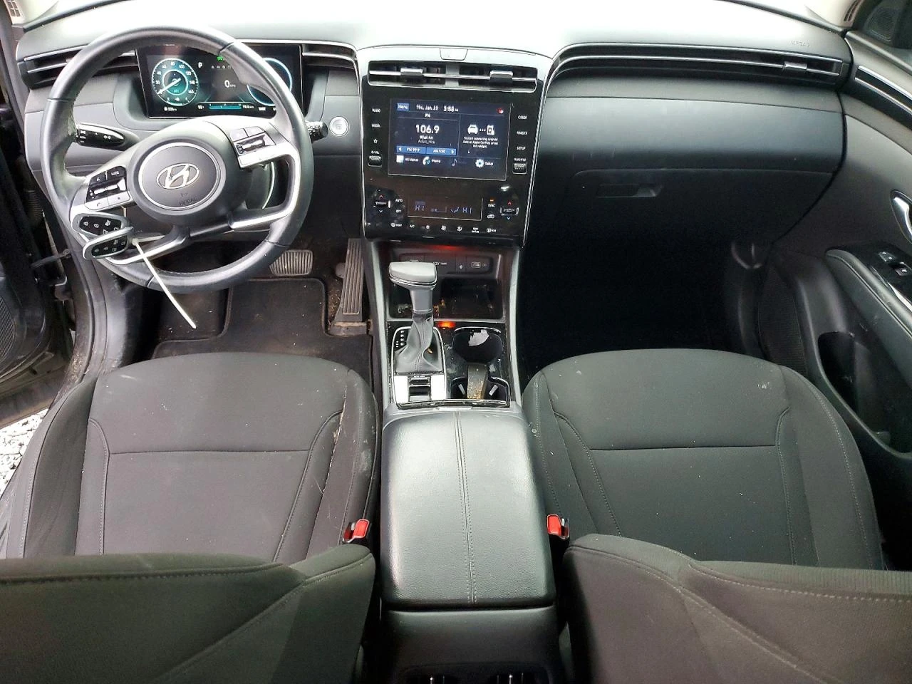 Hyundai Tucson 2.5l Sel, снимка 8 - Автомобили и джипове - 54323408