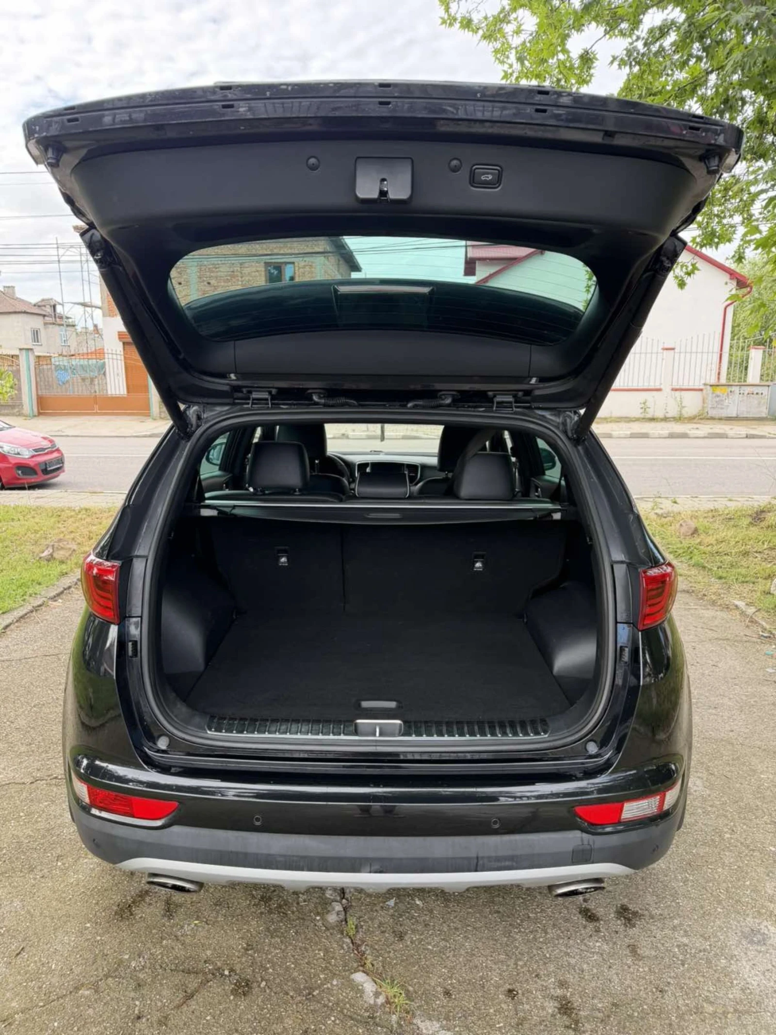 Kia Sportage 2.0 DIESEL AUSTRIA, снимка 6 - Автомобили и джипове - 54890952