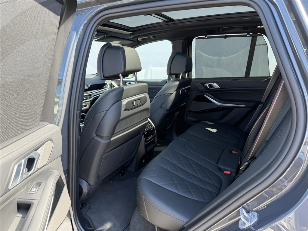 BMW X5 M60i xDrive, снимка 10 - Автомобили и джипове - 55275946