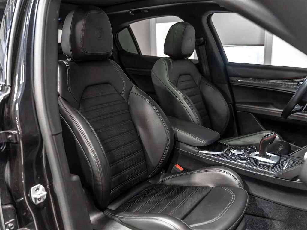 Alfa Romeo Stelvio Estrema AWD/PANOROOF/DRIVE-ASSISTS/PREMIUM | Mobile.bg � ����������� 10