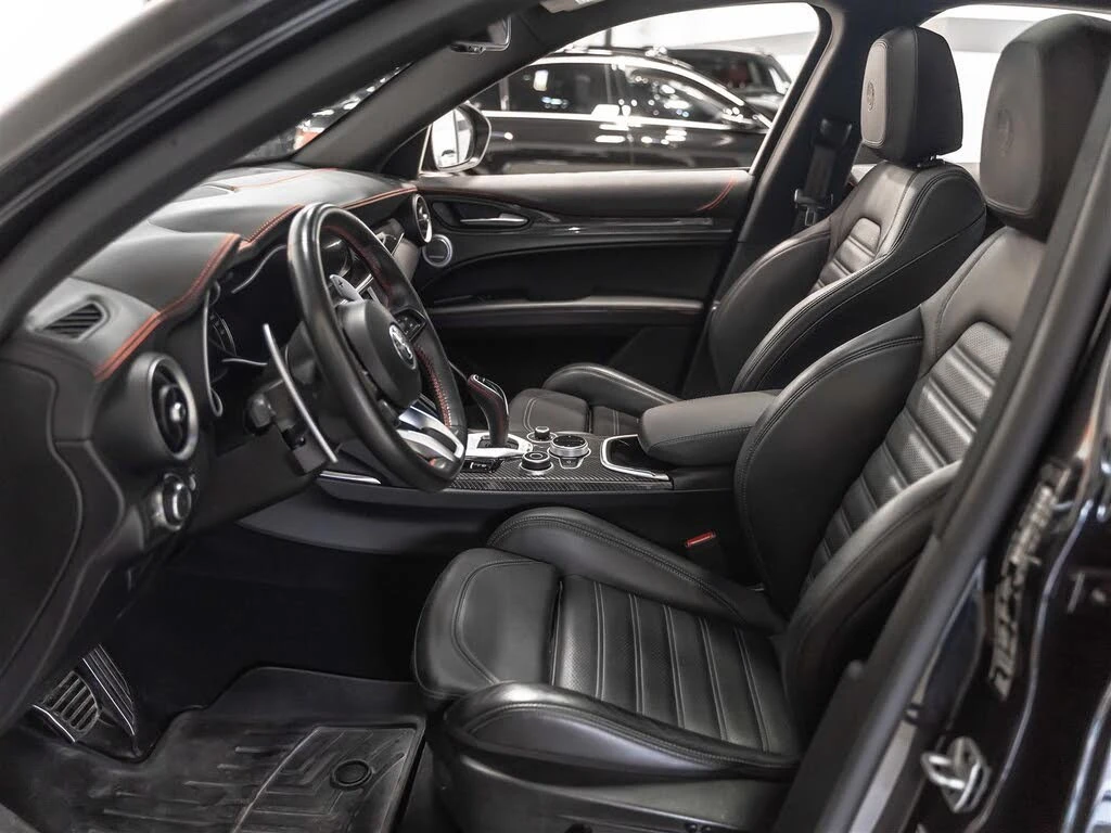 Alfa Romeo Stelvio Estrema AWD/PANOROOF/DRIVE-ASSISTS/PREMIUM | Mobile.bg � ����������� 6
