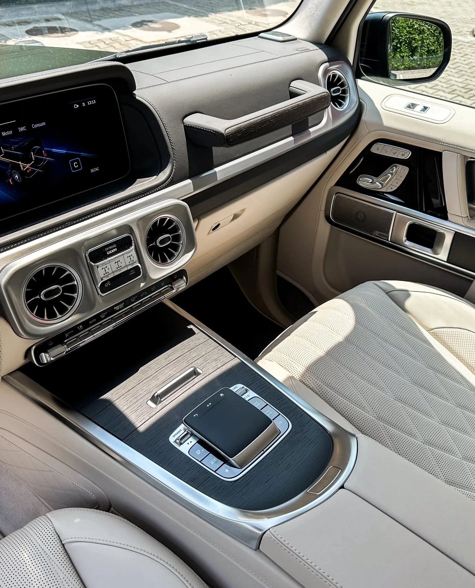 Mercedes-Benz G 63 AMG 4.0 V8 4x4 Exclusive, снимка 10 - Автомобили и джипове - 55664523