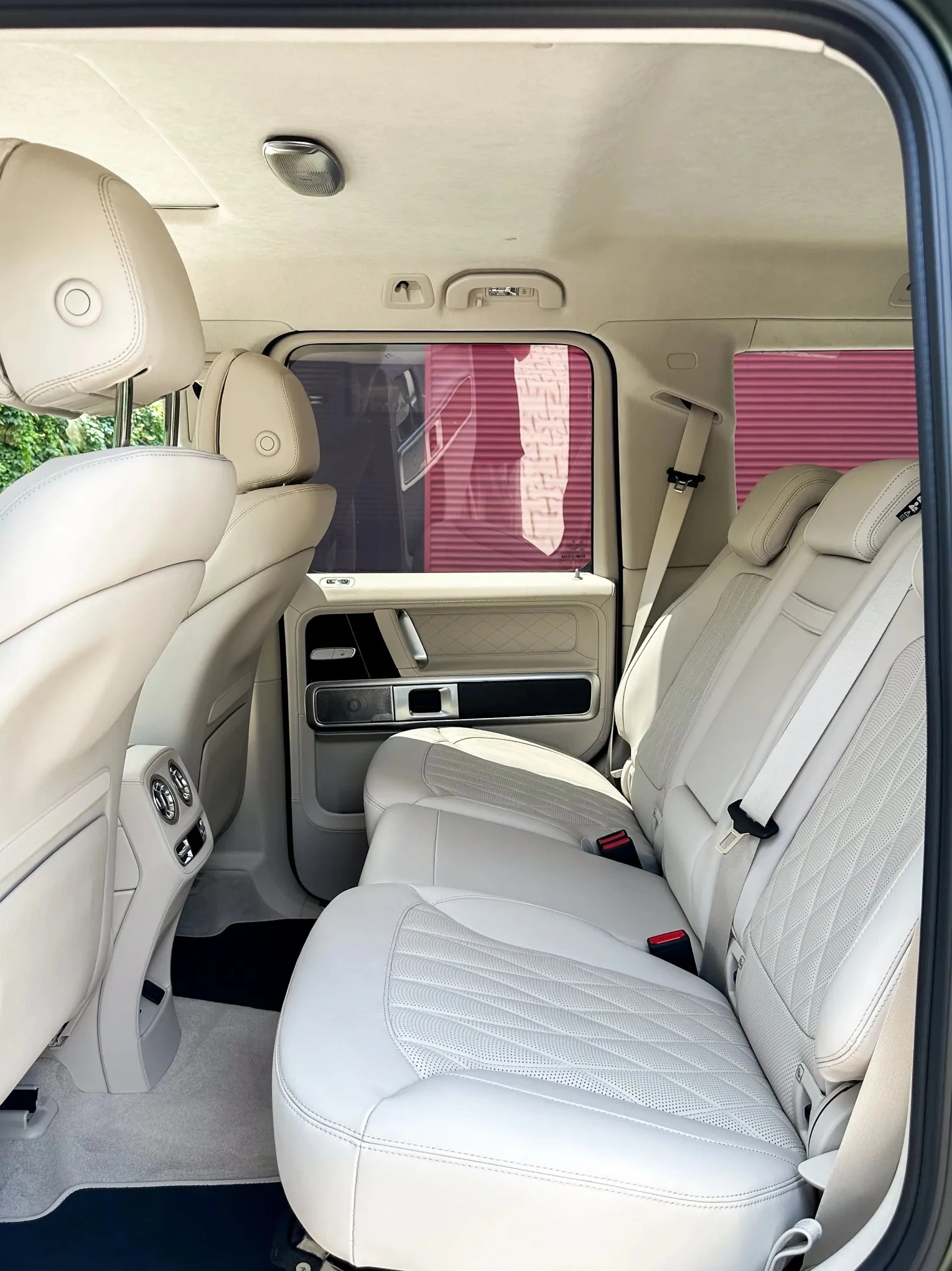Mercedes-Benz G 63 AMG 4.0 V8 4x4 Exclusive, снимка 9 - Автомобили и джипове - 55664523