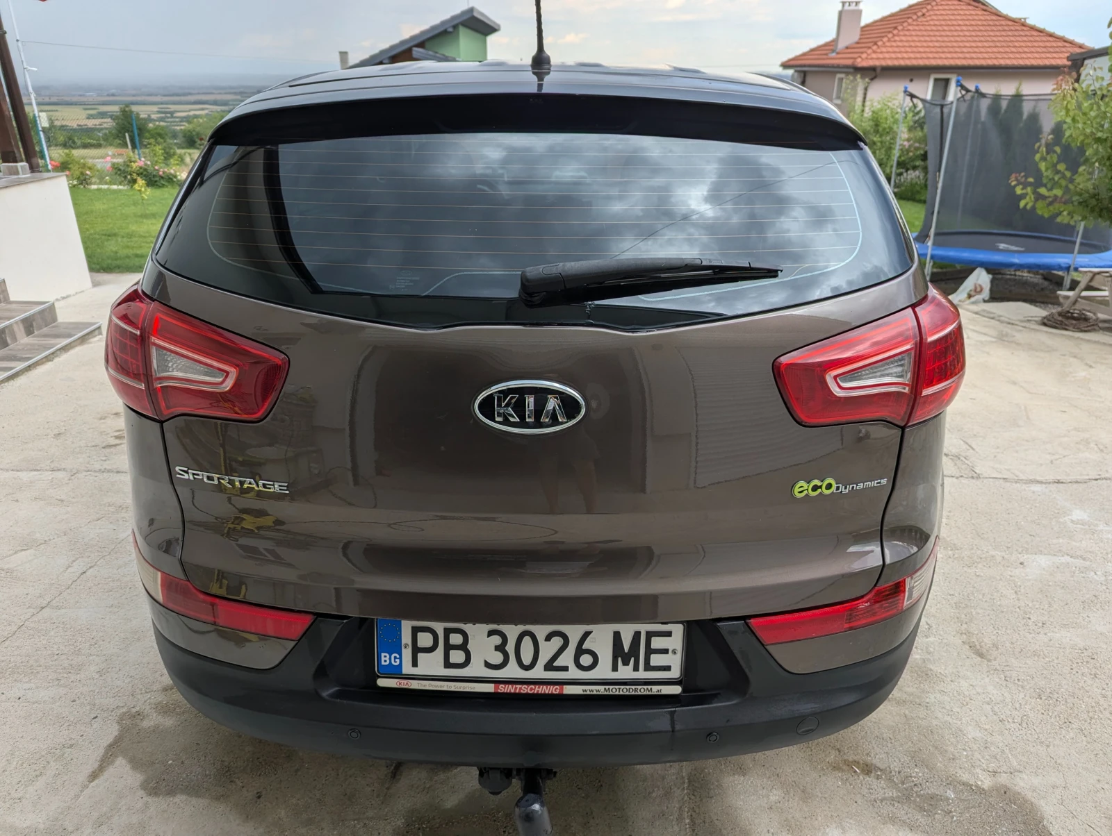 Kia Sportage 1.6, снимка 4 - Автомобили и джипове - 56237782
