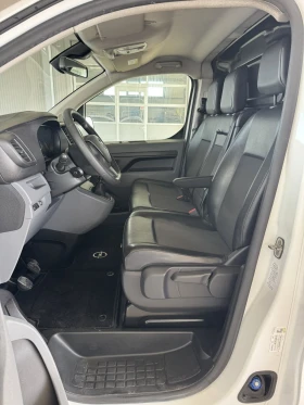 Opel Vivaro 2.0* 122ps* 6ск* КЛИМАТИК* КАМЕРА, снимка 9