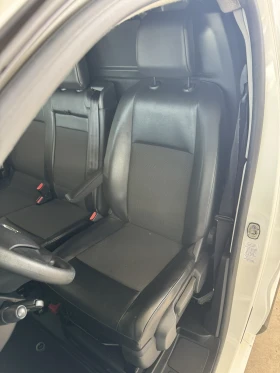 Opel Vivaro 2.0* 122ps* 6ск* КЛИМАТИК* КАМЕРА, снимка 11