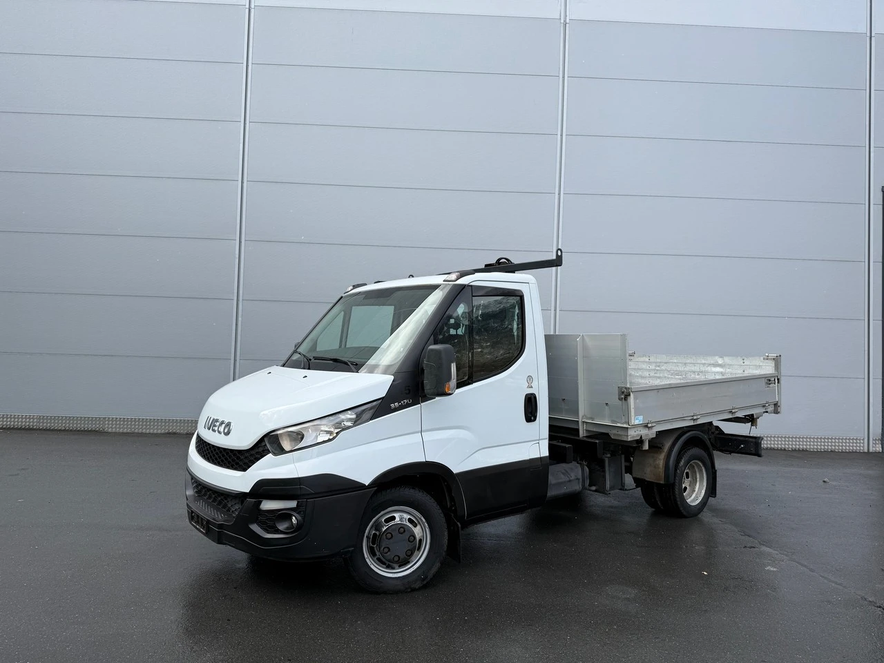 Iveco 35c17 до3, 5тСАМОСВАЛ с КРАН, HIAB-2500кг.6м ШВЕЙЦАРИЯ - изображение 7