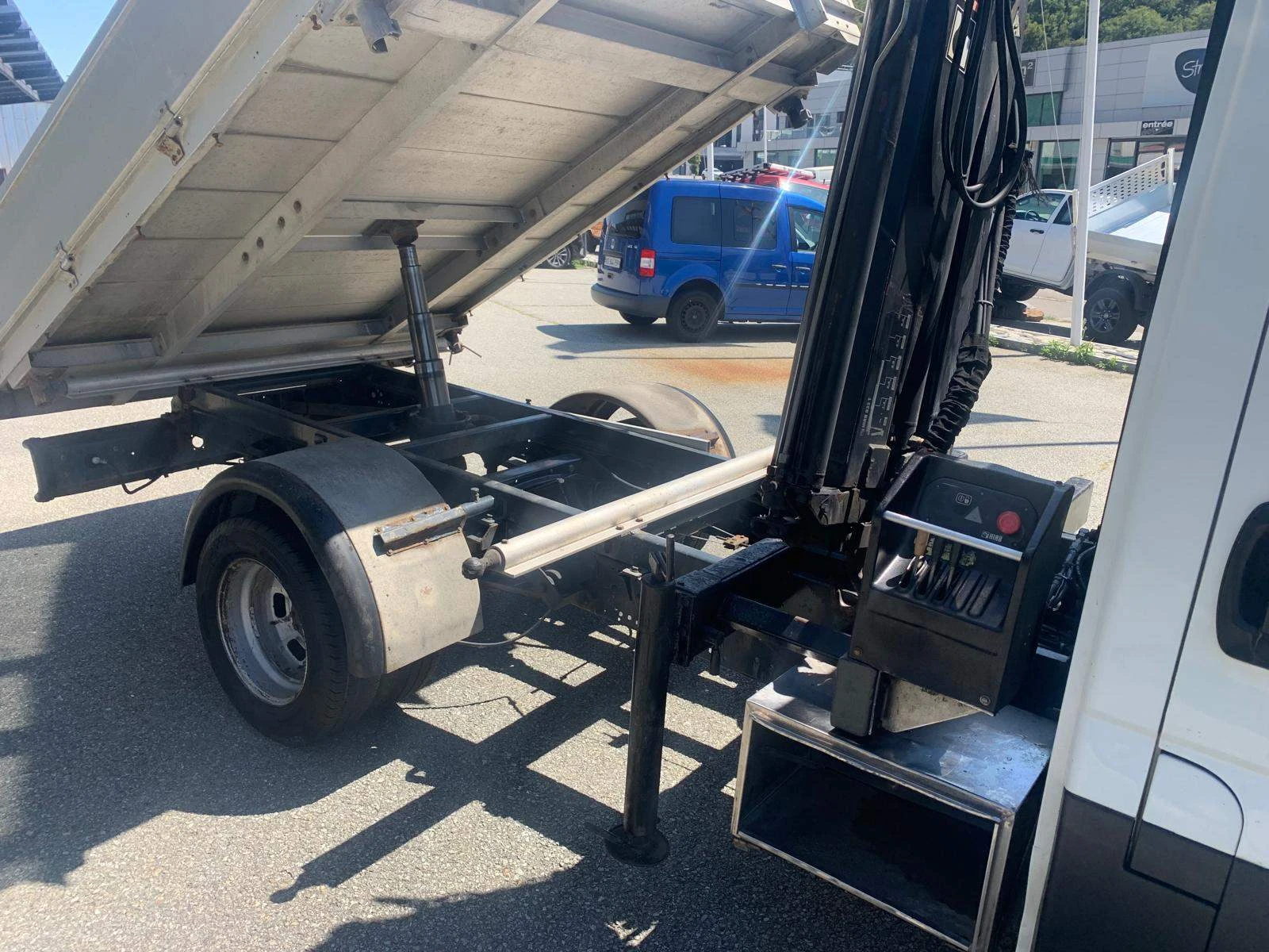 Iveco 35c17 до3, 5тСАМОСВАЛ с КРАН, HIAB-2500кг.6м ШВЕЙЦАРИЯ - изображение 5