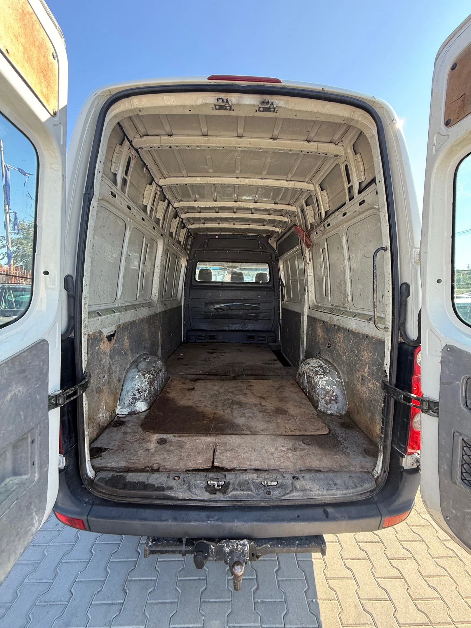 VW Crafter 2.5* Поддържан* Товарен* Всичко платено*  - изображение 9