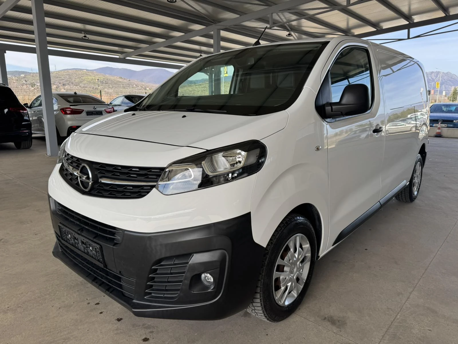 Opel Vivaro 2.0* 122ps* 6ск* КЛИМАТИК* КАМЕРА