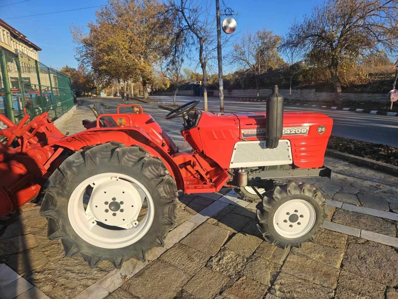 Трактор Yanmar YM2420D, снимка 3 - Селскостопанска техника - 48023454