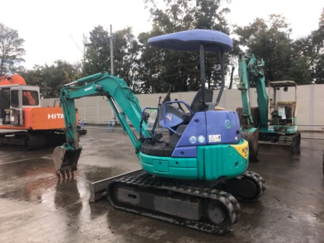 Багер Komatsu PC27MR-1  / ИЗВОДИ ЗА ЧУК /, снимка 3 - Индустриална техника - 43099890