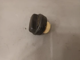 Капачка резервоар хонда црв 2.2д