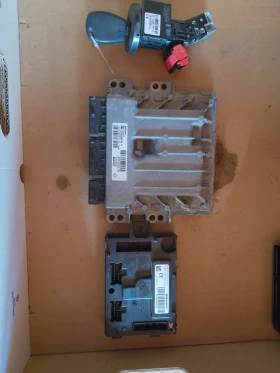 237103217R/S180158133A компютър комплект за Дачия Лоджи 1.2Т 237102622R