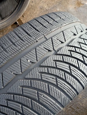 Гуми Зимни 255/40R19, снимка 2
