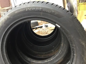 Гуми Зимни 235/55R19, снимка 3