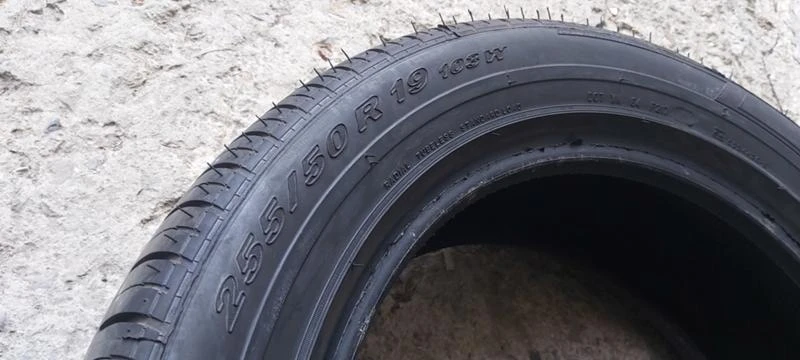 Гуми Летни 255/50R19, снимка 7 - Гуми и джанти - 33849278