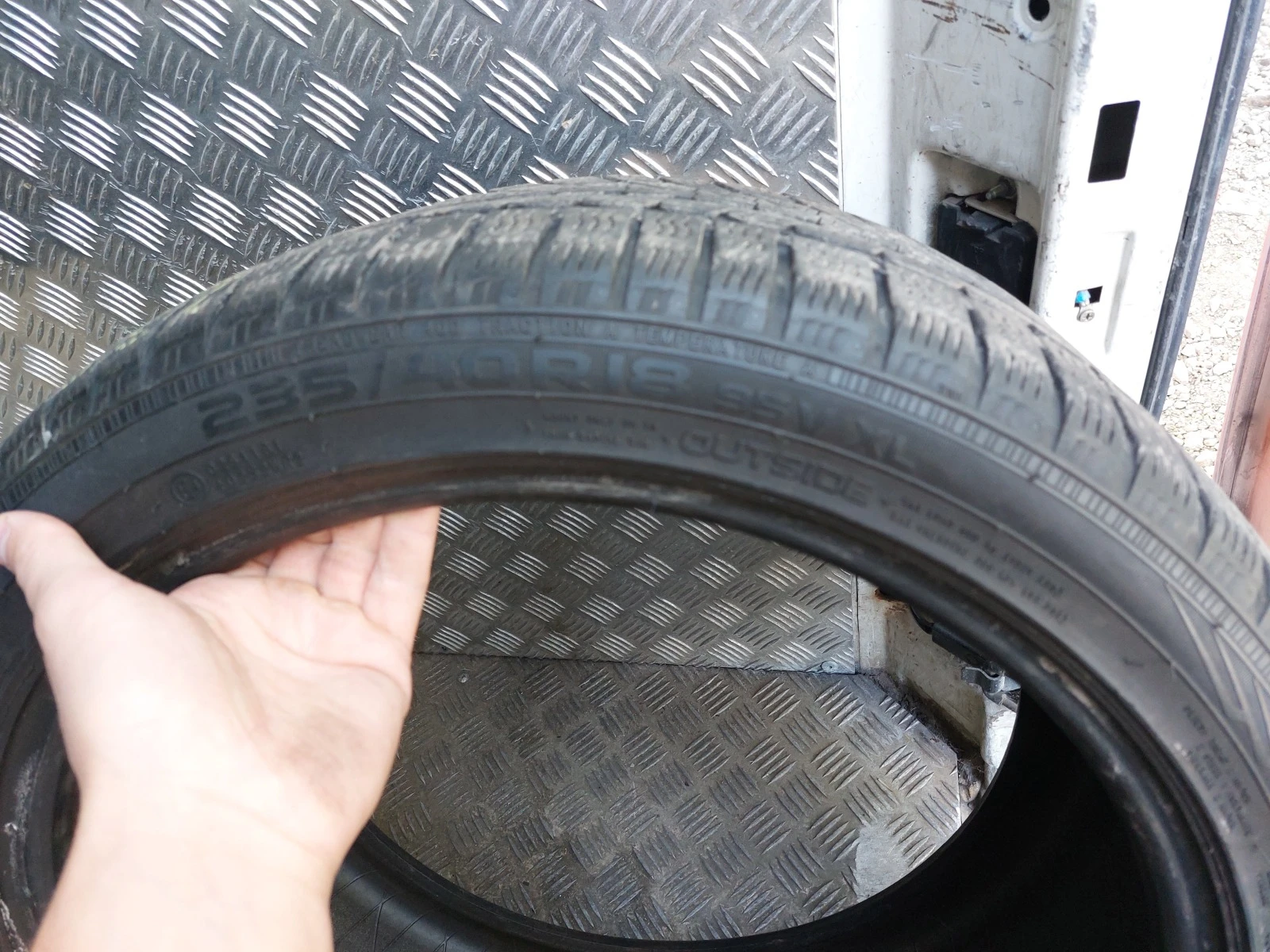 ���� 235/40R18 | Mobile.bg � ����������� 8