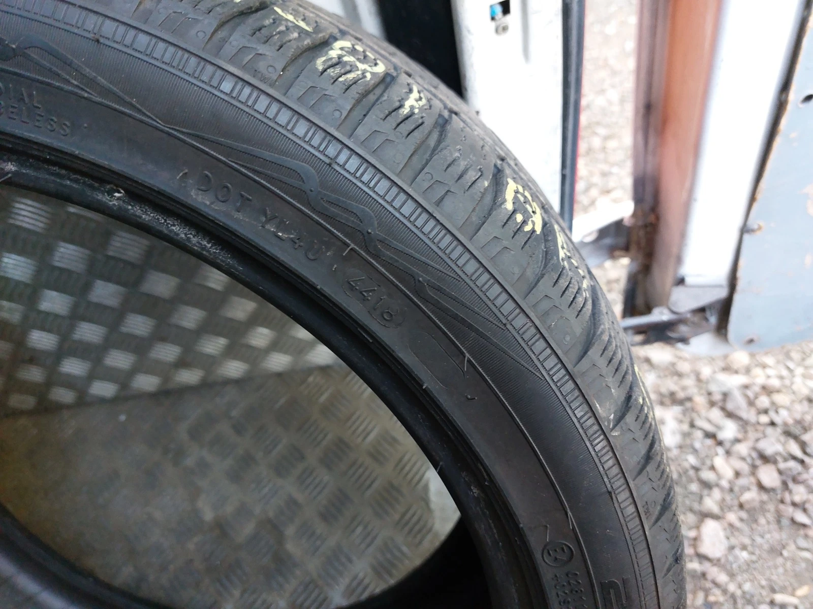 ���� 235/40R18 | Mobile.bg � ����������� 7