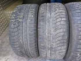 Гуми Зимни 235/40R18, снимка 2 - Гуми и джанти - 42827736