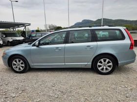Volvo V70 2.4 D5 ! ! КОЖА! ! КЛИМАТРОНИК, снимка 2
