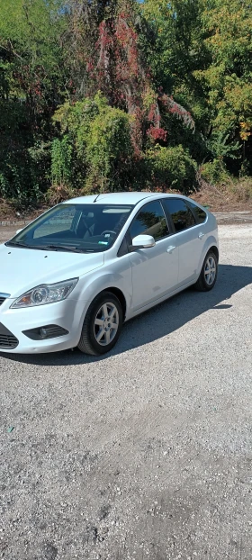 Ford Focus 1.8i 16V 125HP, снимка 2