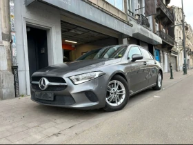 Mercedes-Benz A 180 Limousine/Navi/Camera/Сервизна история