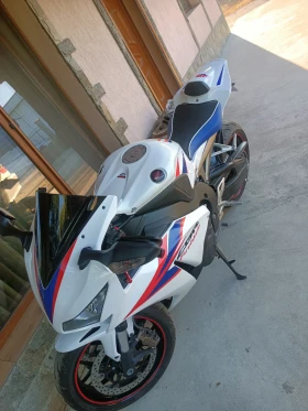 Honda Cbr - 8300 € / 16233.39 лв. - 52762263 3