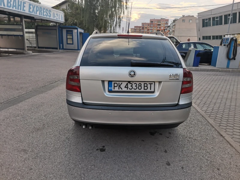 Skoda Octavia, снимка 2 - Автомобили и джипове - 47044475