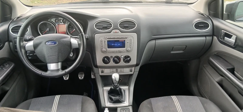 Ford Focus 1.6 TDCI, снимка 9 - Автомобили и джипове - 48150043