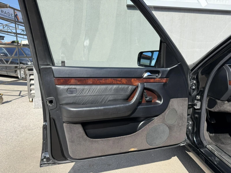 Mercedes-Benz S 500, снимка 8 - Автомобили и джипове - 50107079