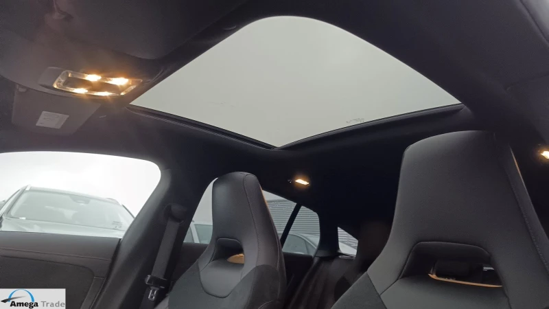 Mercedes-Benz CLA 200 200D * AMG * SPORT * KEYLESS-GO * DISTRONIC * , снимка 9 - Автомобили и джипове - 52696293