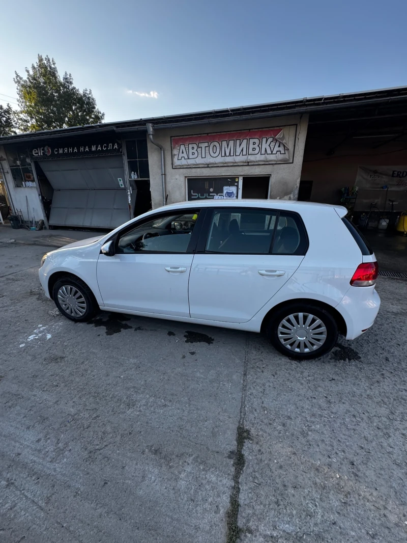 VW Golf 1.4TSI, снимка 12 - Автомобили и джипове - 52861199
